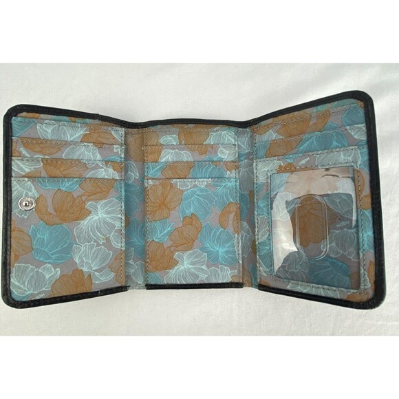 HOBO Jill Leather Wallet Black Trifold Crackled Snap Closure Autumn Leaves - Picture 6 of 11